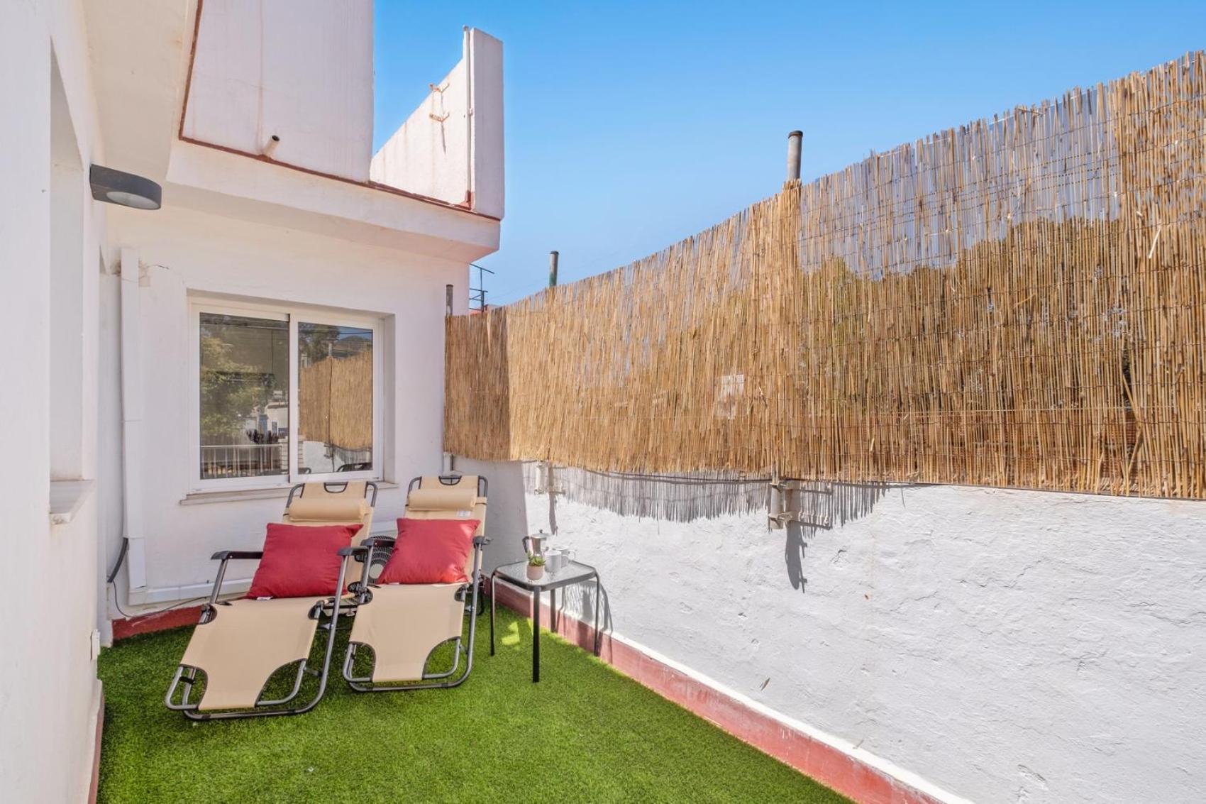 Apartamento En La Playa Con Terraza มาลากา ภายนอก รูปภาพ